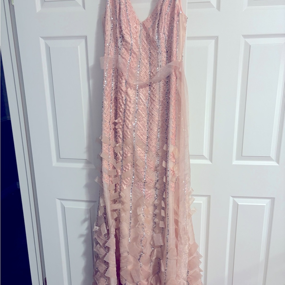 Mother of the bride Carolina Herrera size 10